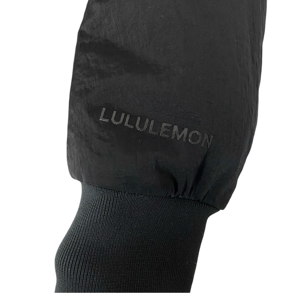 Lululemon Roam Far Bomber Jacket Puffer Womens 10 Large Down Reversible Black - Picture 5 of 14